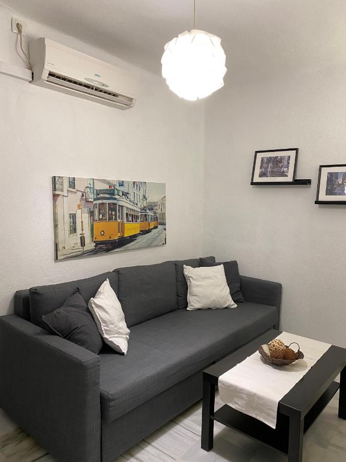 Beautiful Apartment In Historic City Center Seville Exterior photo